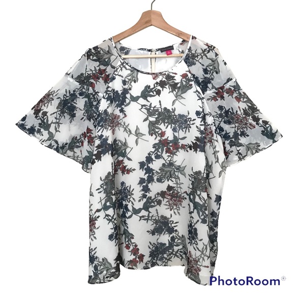 Vince Camuto Floral Flutter Sleeve Blouse | White Lined Top | Blue Red Flowers - Picture 3 of 16